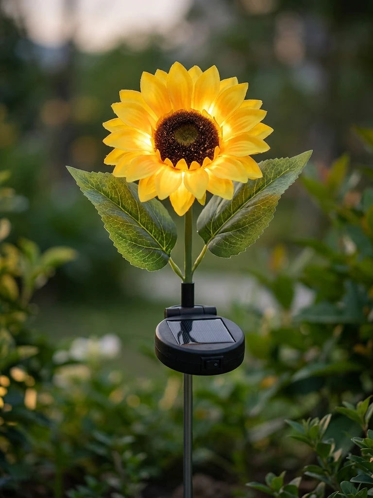 Eternal Bloom: Solar Sunflower Lamp - Your Garden's Everlasting Radiance!